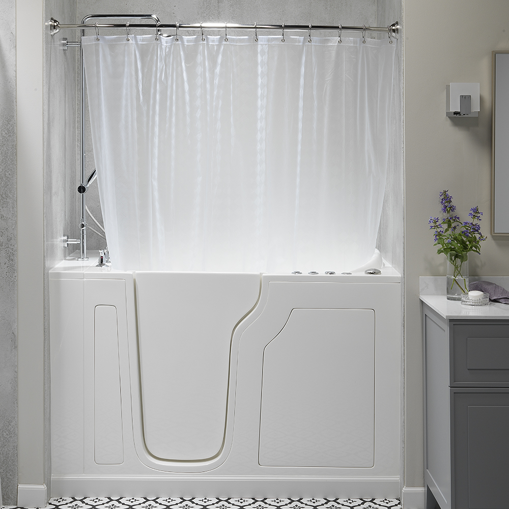 Walk-in tub with custom shower curtain and curved rod