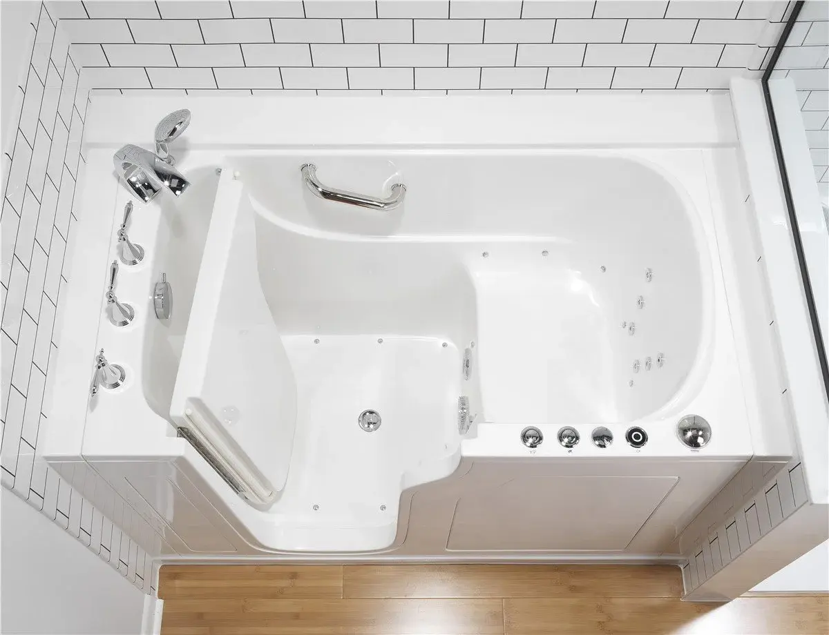 Before and after: Walk-In Safety Tub in Woodmere, Nassau County